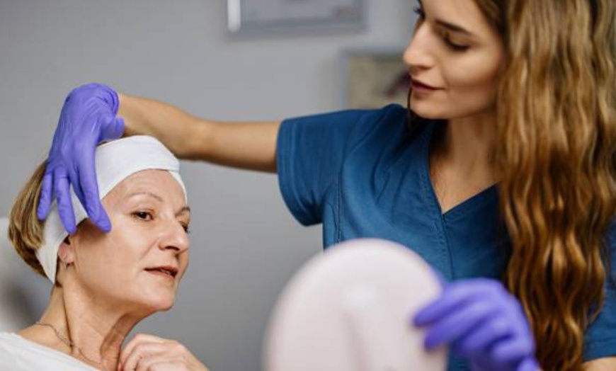 Image 12: Infiltración de 1 o 2 viales de tratamiento de relleno facial para 1