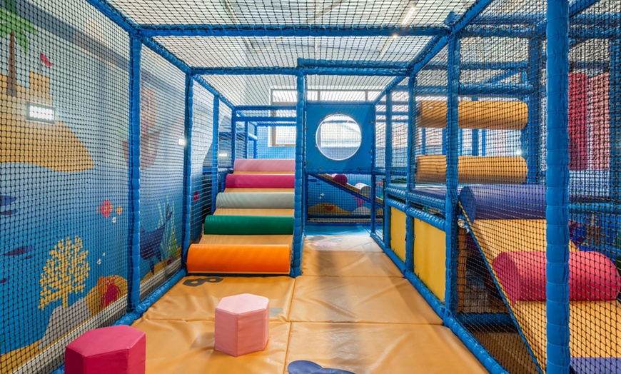 Image 19: Devon Summer Availability: Holiday Home for Up to Six or Eight. 