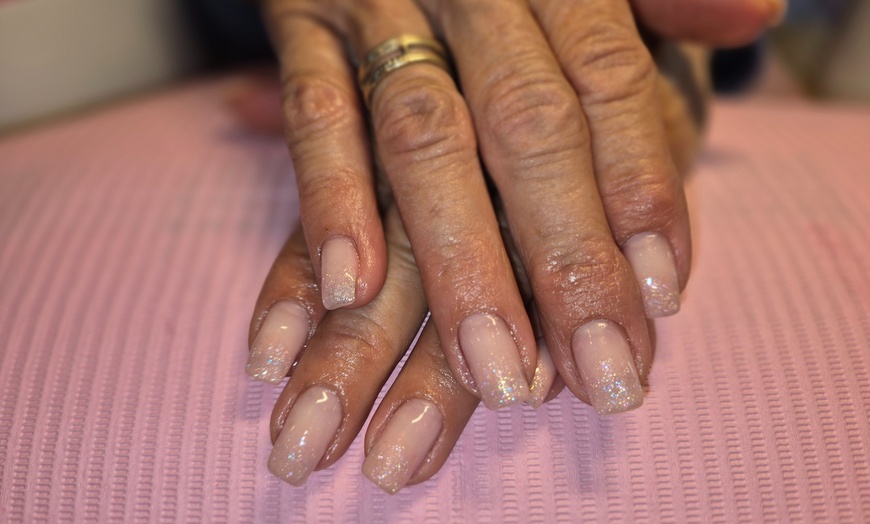 Image 3: Beauté des mains chez Le Palais d'Apolonia