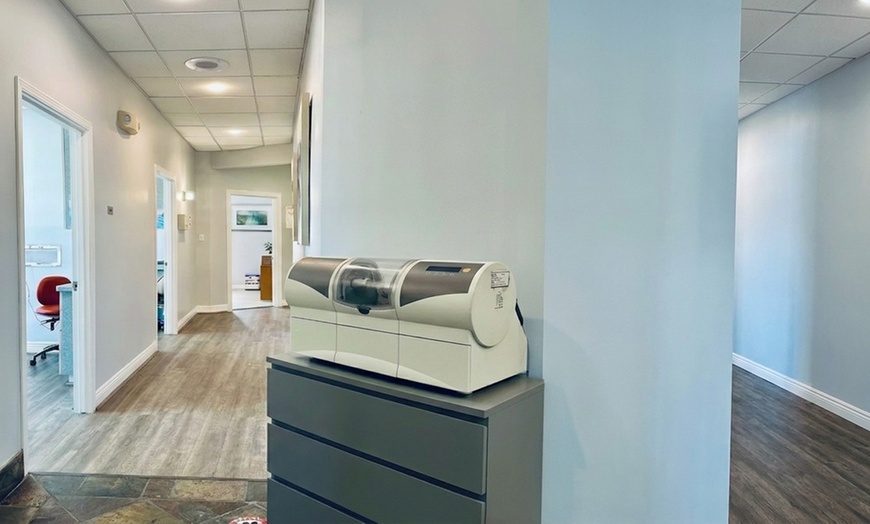 Image 2: Dental Checkups for One, Two, or Three People