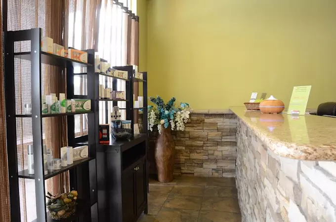 Unwind Together with Couples Massage and Sauna at RE Spa