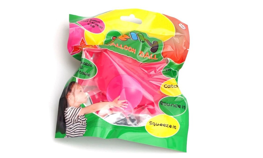 Image 9: Oversized Inflatable Bubble Ball