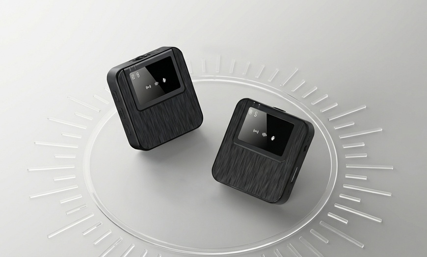 Image 9: 3-in-1 Professional Wireless Lavalier Microphone - Noise Cancelling Mic