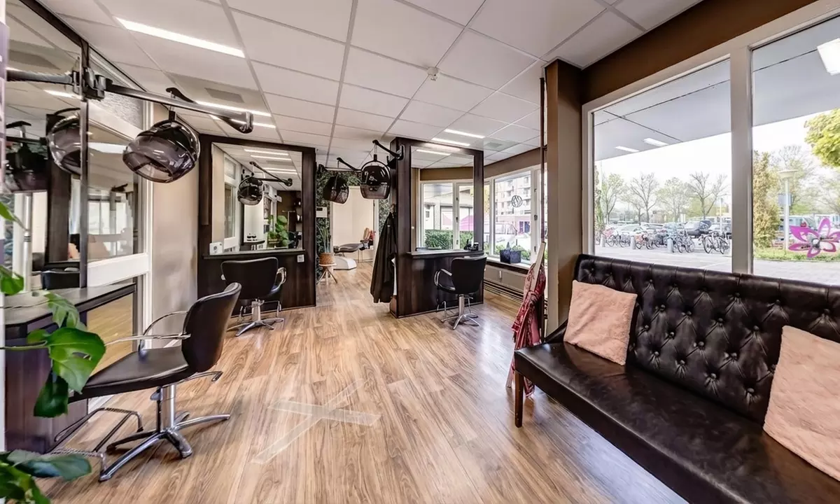 Als je haar maar goed zit: kappersbehandeling naar keuze