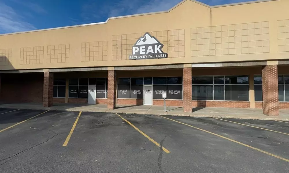 Recovery Sessions with Infrared Sauna and Cold Plunge