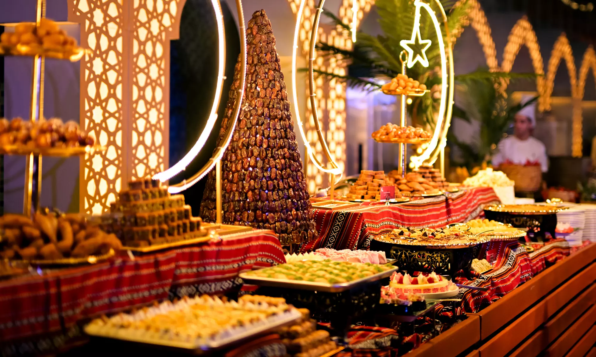 Ramadan Tent iftar buffet with Ramadan drinks For a Child or Adults