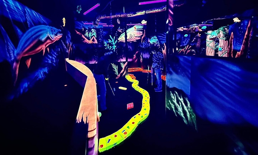 Image 8: 12 Holes of Glow in the Dark Mini Golf with 3D Artwork!