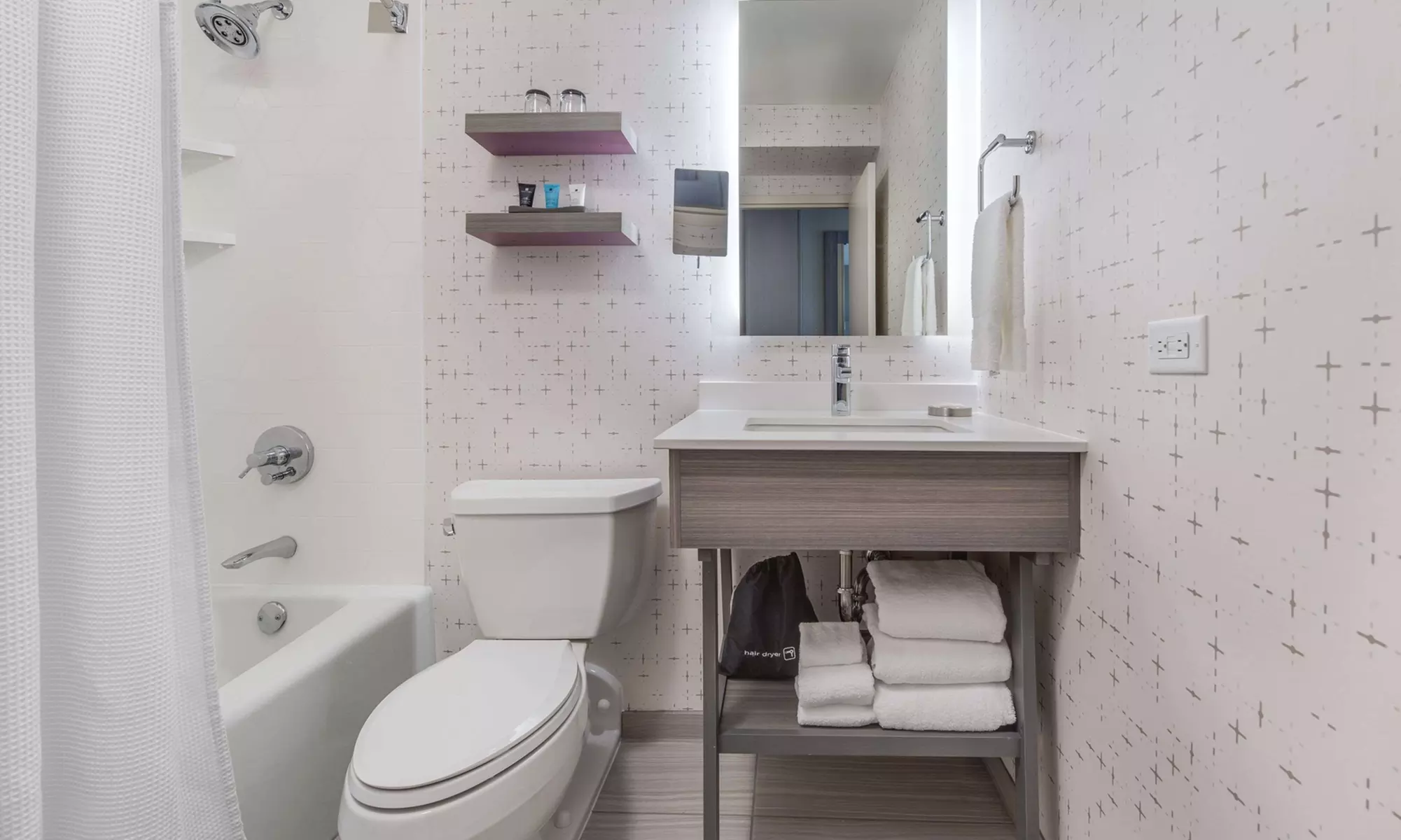 Stylish 4-Star Hotel at Denver Downtown - Book Now!