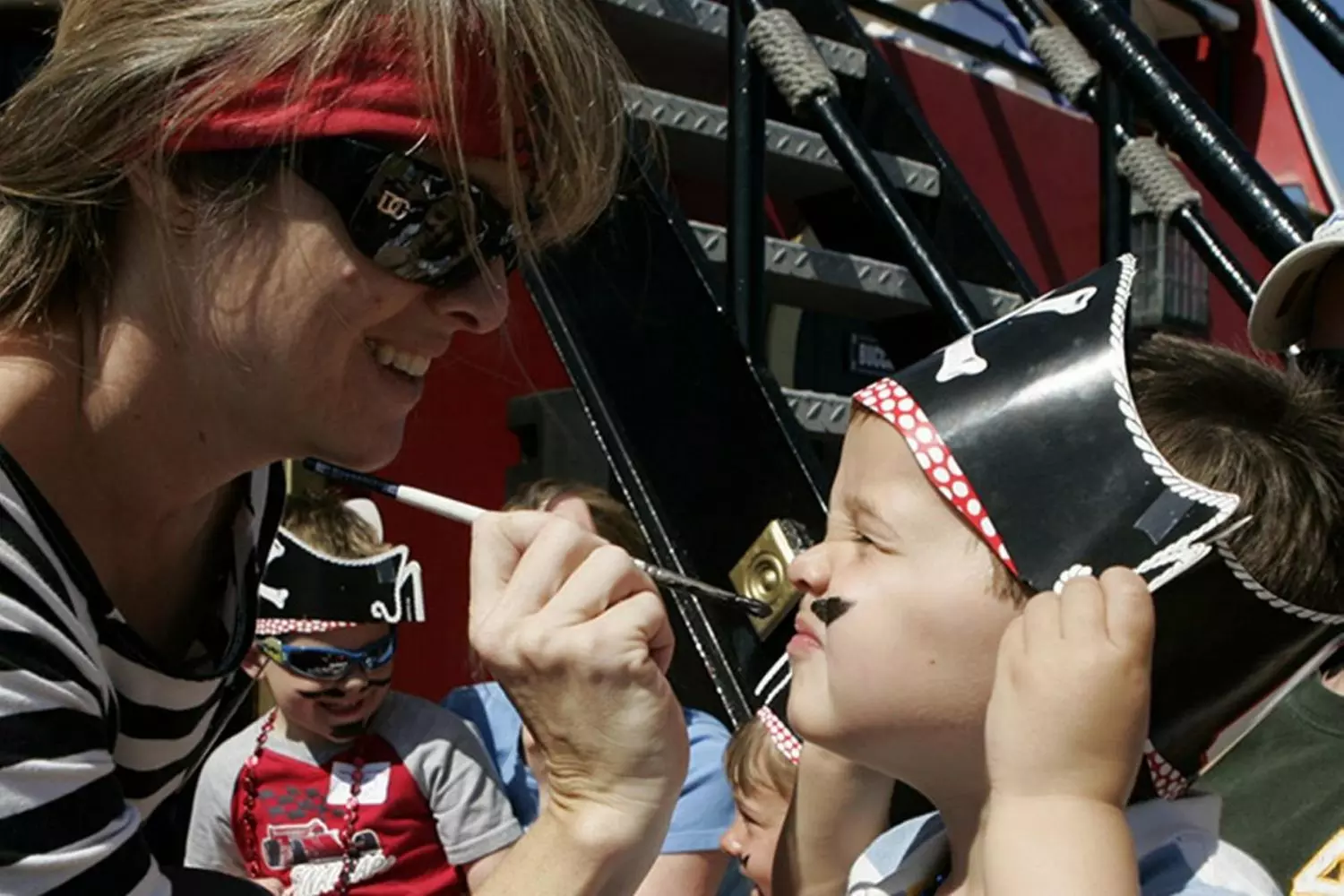Clearwater Beach Fun w/ Dolphin Sightings, Captain Memos & White Sands