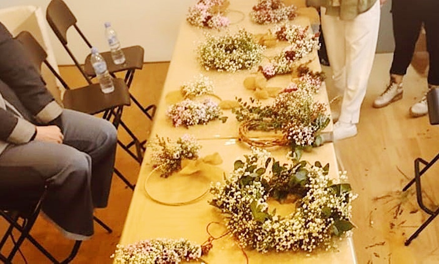 Image 18: Taller creativo floral para 1 o 2 personas o grupo privado de hasta 8