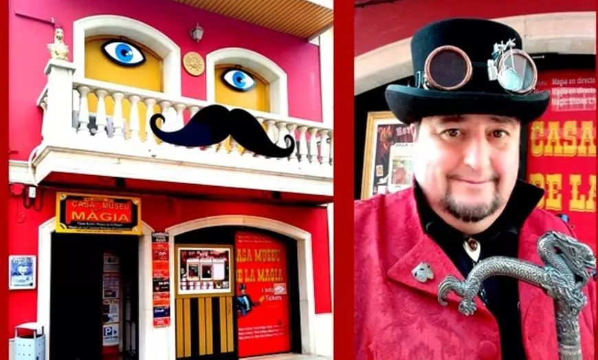 Image 1: Entrada al Museo de la Magia para hasta 4 personas