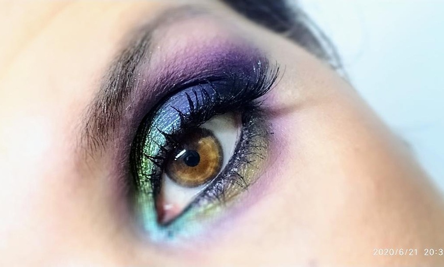 Image 4: Maquillaje y peluquería a domicilio para eventos o para novia