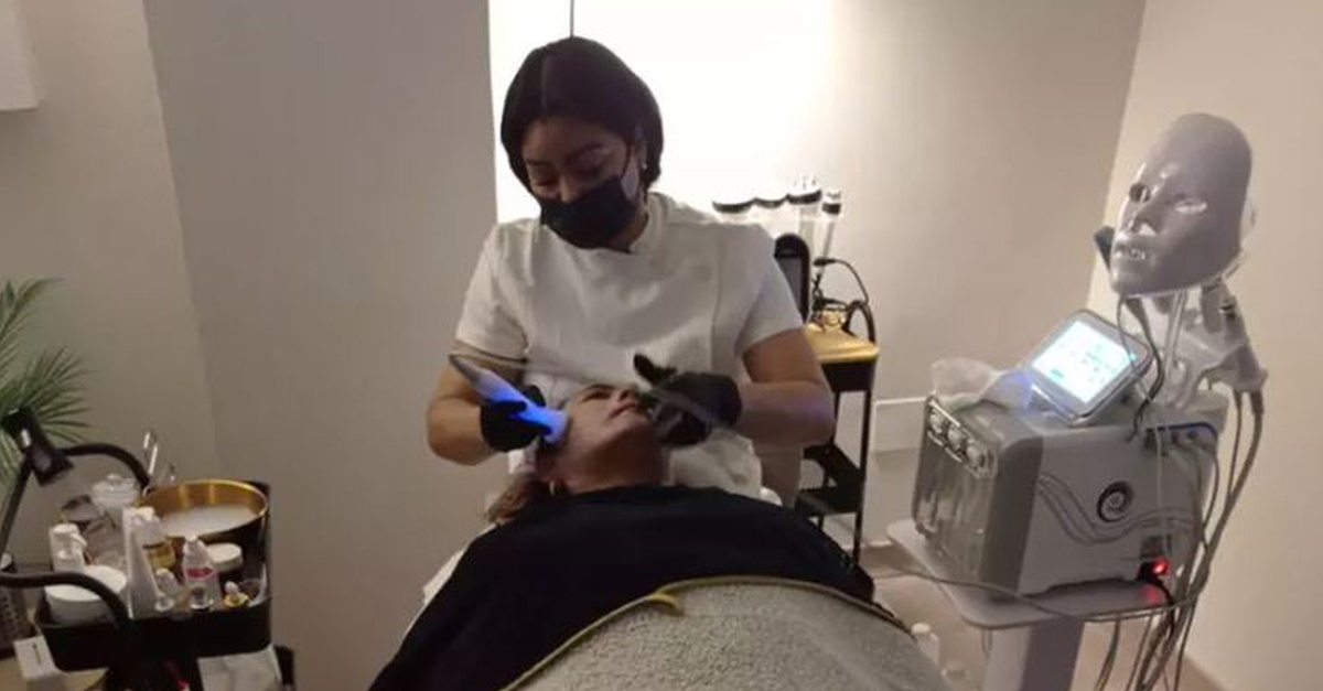 Tratamiento facial con Ultherapy o ultrasonido en Madrid
