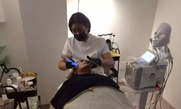 ¡Renueva tu cutis! Limpieza facial con tratamientos adicionales