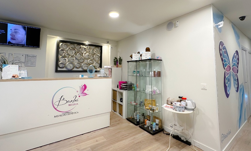 Image 5: 1 o 2 sesiones de exosomas con dermapen en rostro completo 