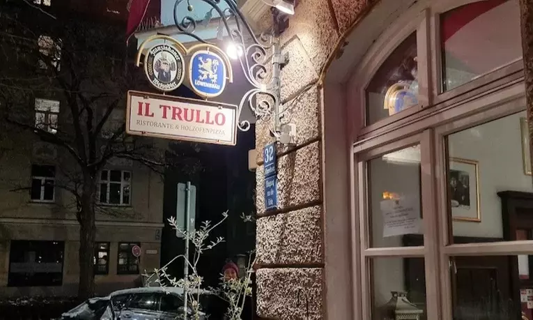 Italienisches 3-Gänge-Menü mit Pizza aus dem Holzofen oder Pasta für 1, 2 oder 4 Personen (bis zu 46% sparen) - Second Medium