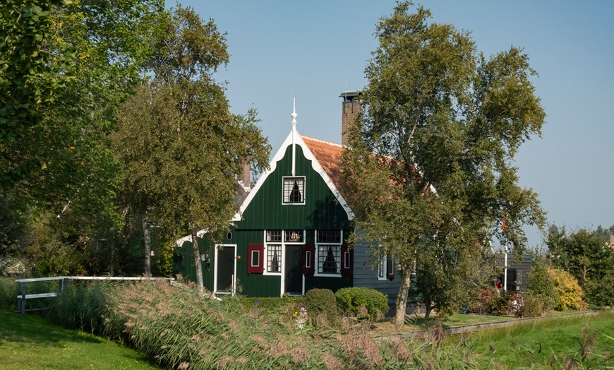Image 21: Zaanse Schans Tour: vanuit Amsterdam in een Hop On Hop Off Holland bus
