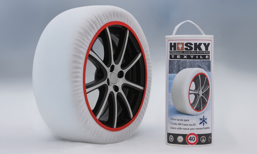 Image 5: Paire de chaussettes à neige pour pneus