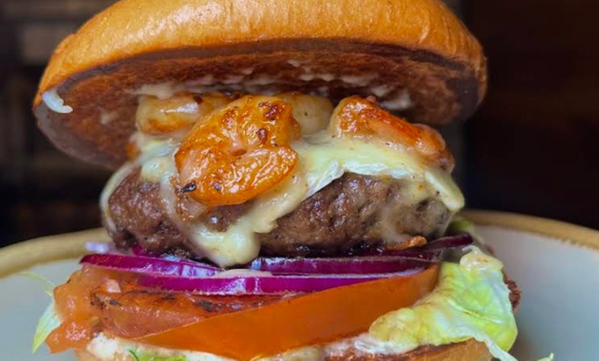 Image 2: Burger-Genuss auf einem neuen Level: 1 oder 2 Burger mit Pommes