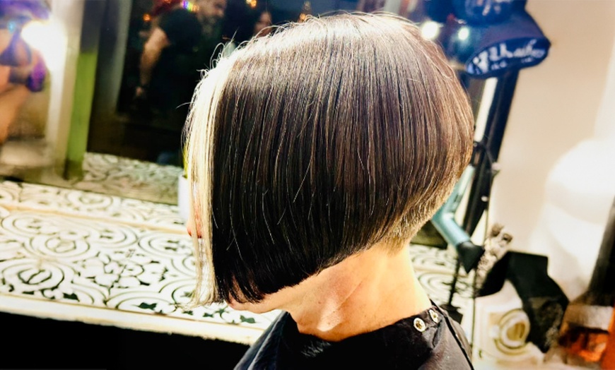 Image 6: One Haircut, Shampoo & Blowout w/w/o Full or Partial Highlights