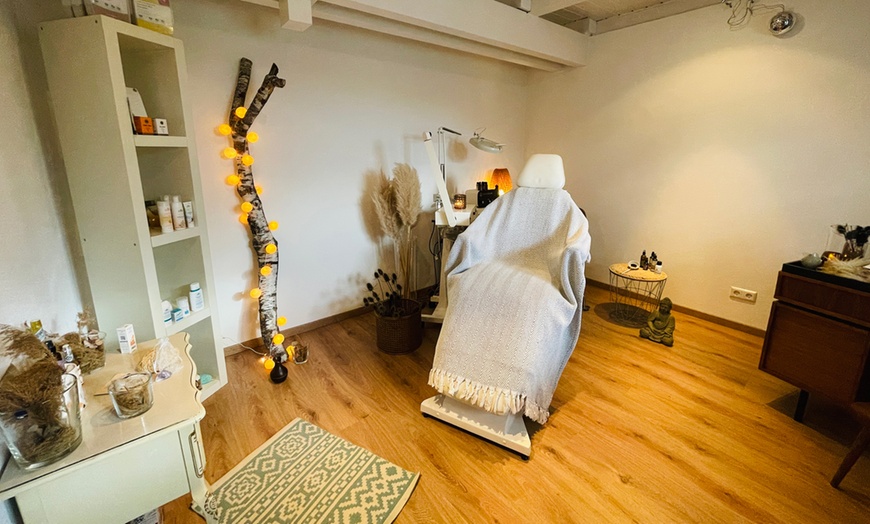 Image 3: 45-75 Min. Gesichtsbehandlung nach Wahl für 1 Person