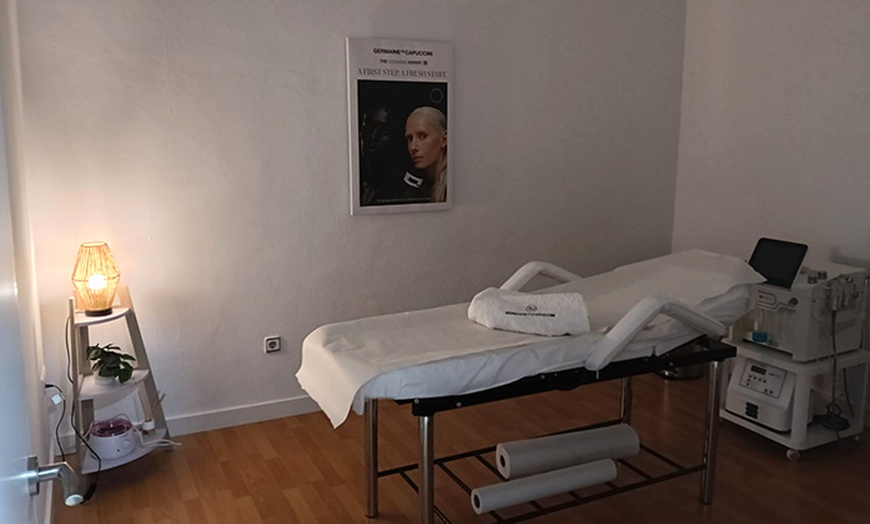 Image 2: 1 o 3 sesiones de fotorejuvenecimiento facial con láser IPL