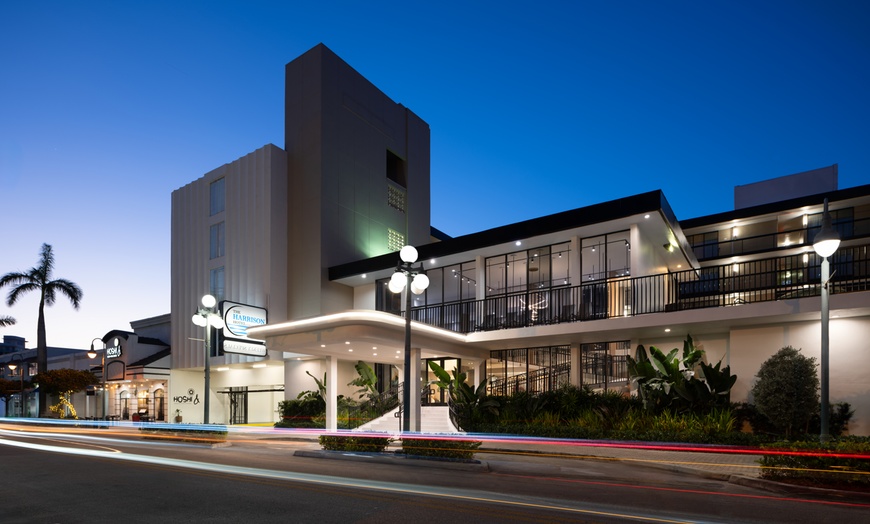 Image 3: An Urban Oasis in Downtown Hollywood
