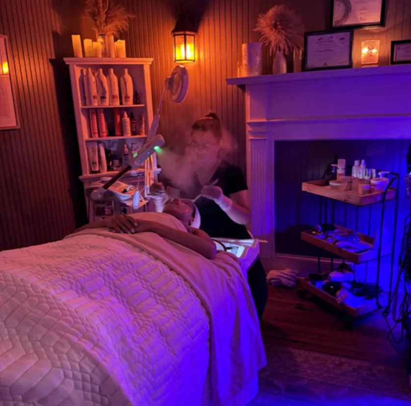 60-Minute Scalp Rejuvenation / Pure Bliss Scalp Treatment & Foot Scrub