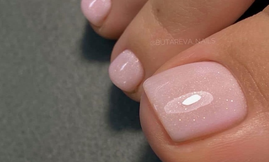 Image 3: Pamper Yourself:Gel Pedi, Scrub Mani/Pedi + Blowout at Steel Magnolias