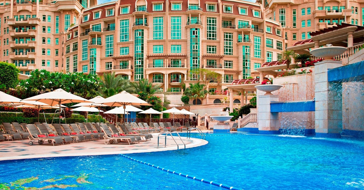 5-Star Breakfast With Drinks | Pool Access Option 5-Star Breakfast With Drinks | Pool Access Option