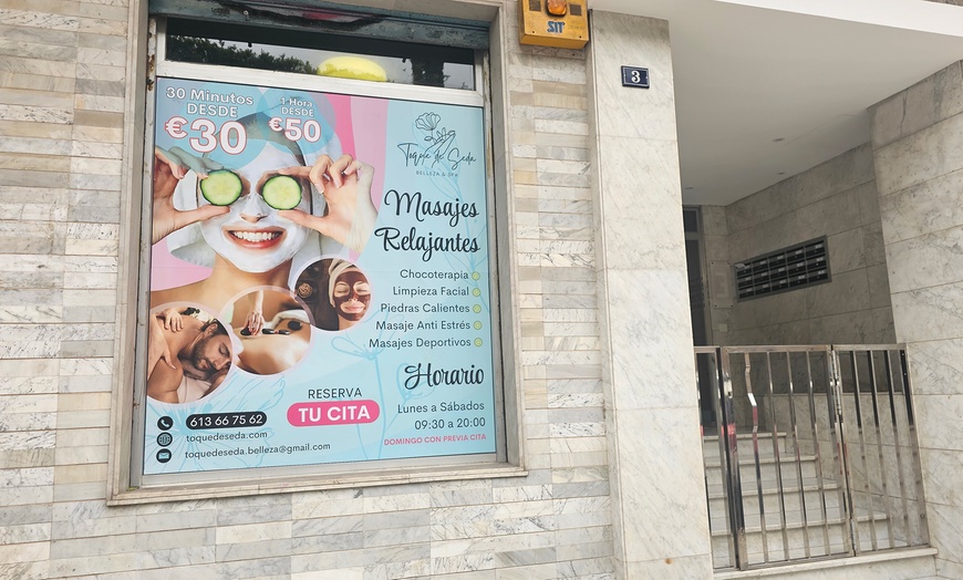 Image 7: Masaje en pareja de 50 minutos: relajante, con piedras o chocoterapia