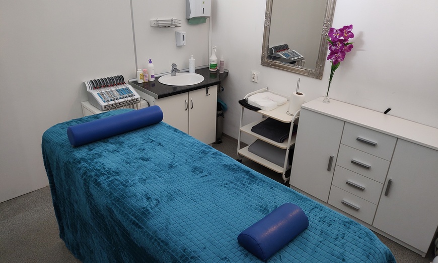 Image 3: Aromaterapeutyczny peeling z masażami i opcjonalną mikrodermabrazją