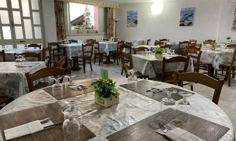 Ischia, Forio: camera Standard con mezza pensione e Spa per 2