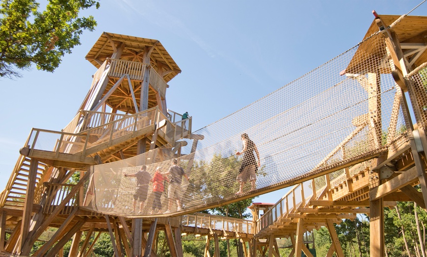 Image 10: Le "plus grand safari de France" : journée d'évasion à Planète Sauvage