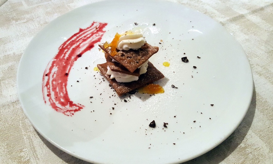 Image 14: Urbino 4*: camera Comfort o Deluxe con mezza pensione e Spa