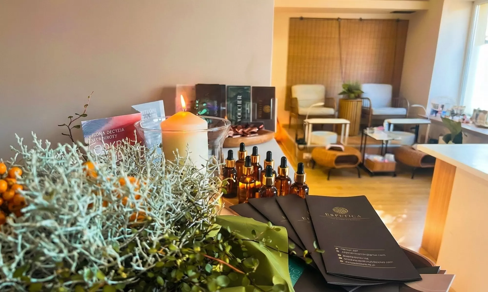 Makijaż permanentny brwi lub ust