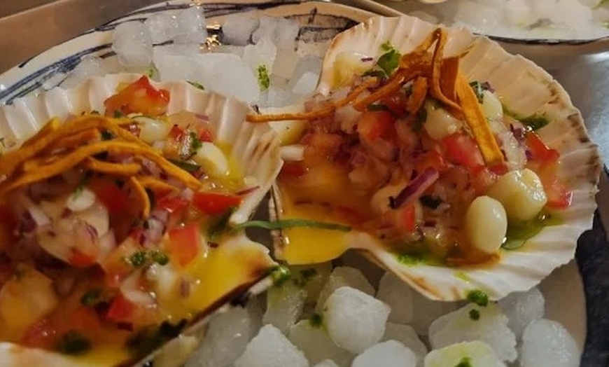 Image 2: Menú de 3 platos con bebida por persona para 2 o 4 personas
