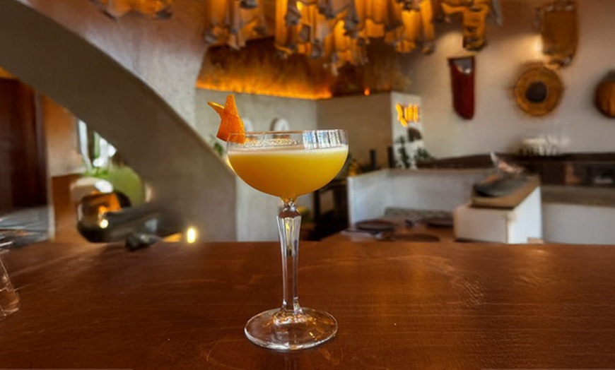 Image 11: Menús para 2 o 4 personas con entrante, principales, postres y bebidas