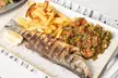 Menú mediterráneo con entrante, principal, postre y bebida para 2 o 4 personas, con hasta un 43% de descuento - Second Medium