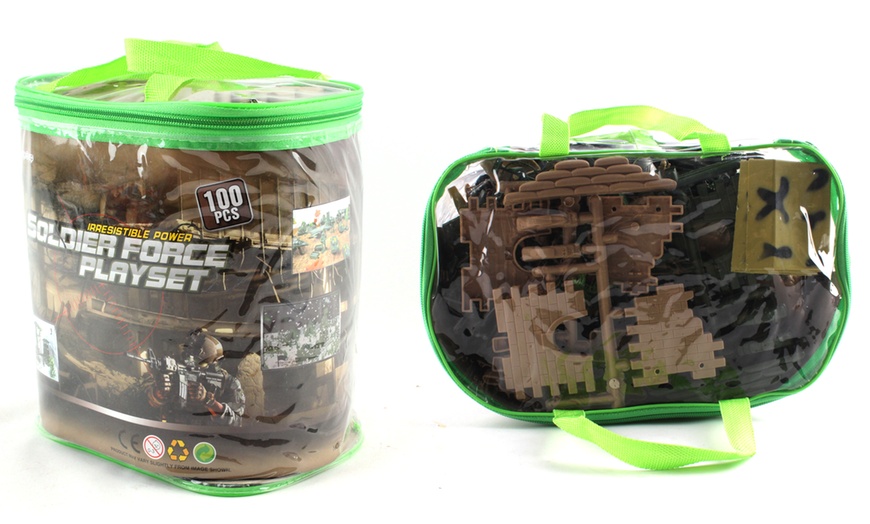 Image 11: 100-Piece Military Play Set