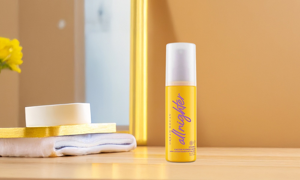 Urban Decay All Nighter Setting Spray W/ Vitamin C & Cactus Flower Water