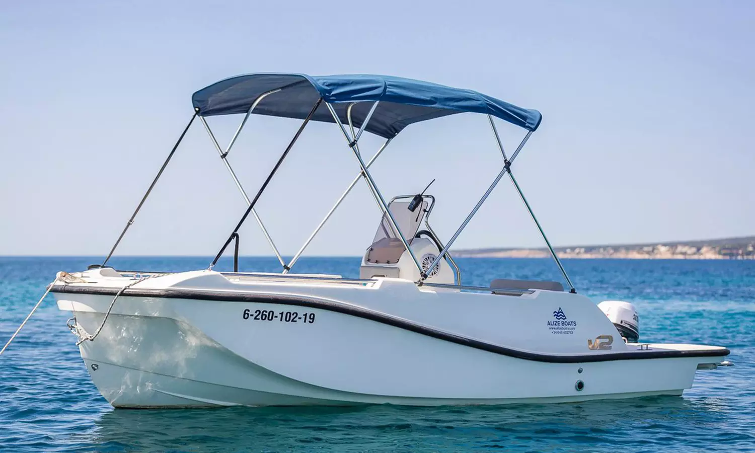 Alquiler de barco sin conductor y sin licencia hasta 6 personas