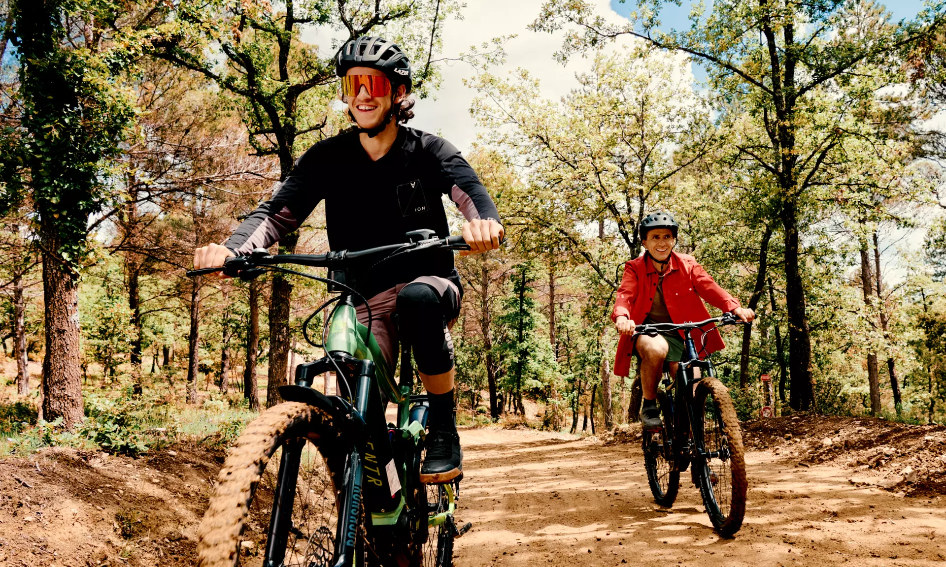 Descuento de 200 € en bicicleta eléctrica con envío gratis - Primary Image