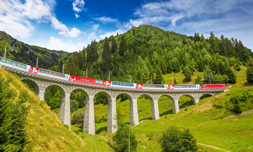 Image 4: ✈ 8-Day Glacier Express to Venice Trip