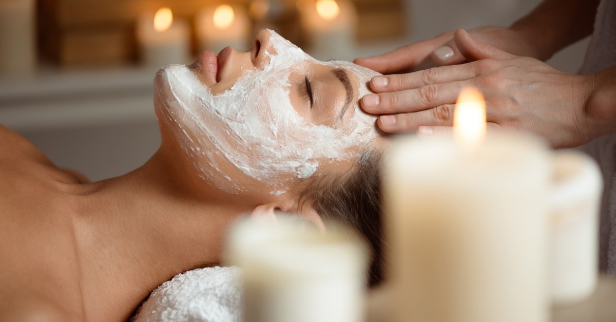 Masaje corporal con aromaterapia en Barcelona