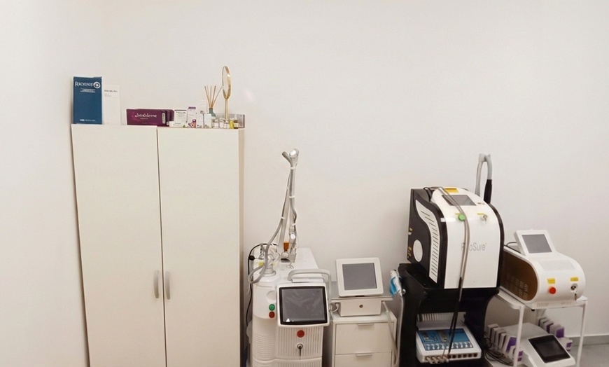 Image 5: Láser para eliminar lunares, verrugas o puntos rubí: 1, 2 o 3 sesiones