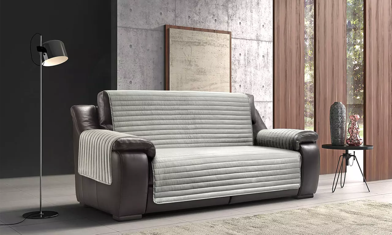 Wasserabweisender, wendbarer Bezug für Sessel oder Sofa