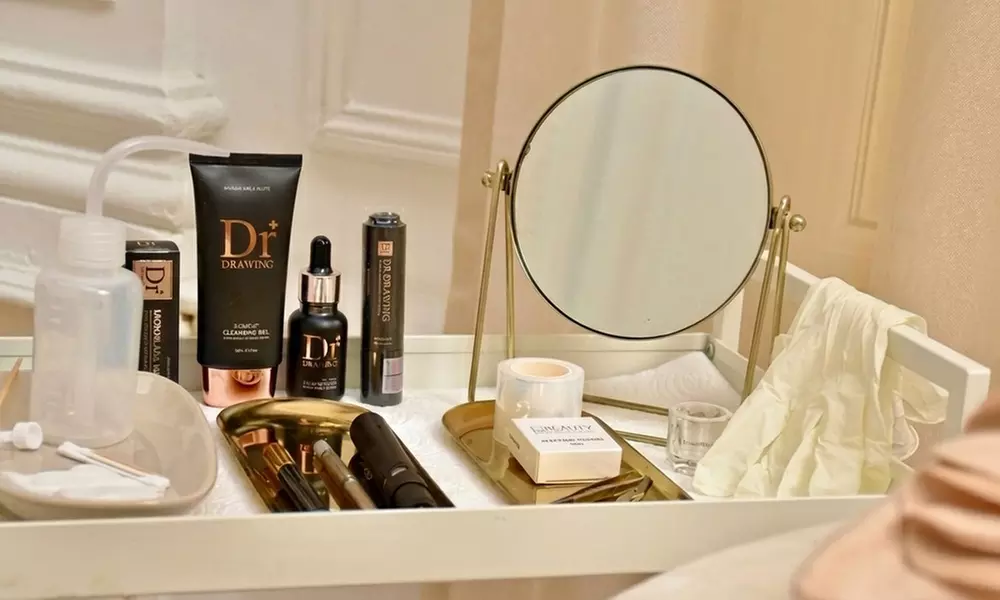 Unifiez votre teint avec un soin anti-taches ciblé 5G Removal