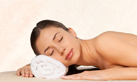 One 90-Minute Aromatherapy Spa Treatment with 30 Minutes Infrared Sauna Session (50% Discount) - Luminary Spa