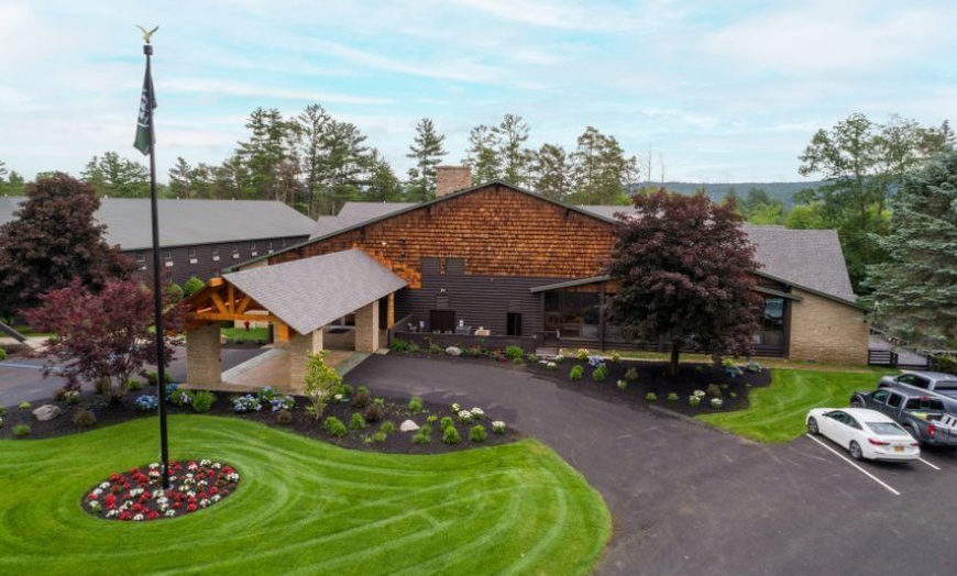 Image 26: Lakeside Adirondack Resort in Upstate New York With Beach Access
